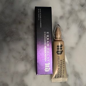 Urban Decay Eyeshadow Primer Potion: Eden